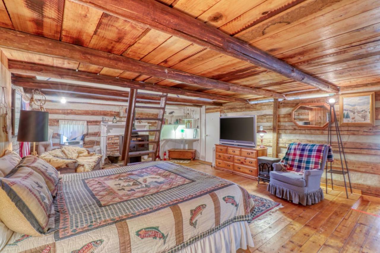 1 Bed 1 Bath Vacation Home In Sylva Eksteriør billede