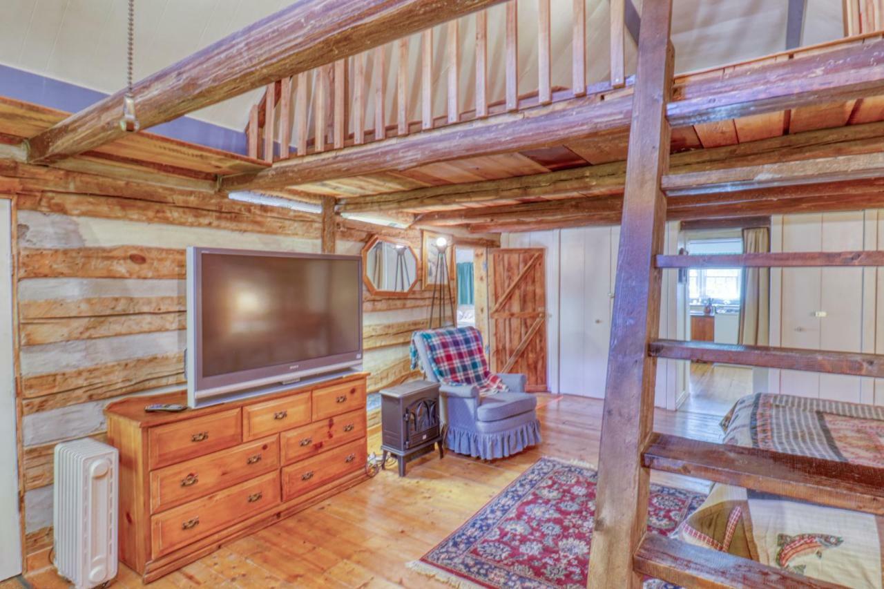 1 Bed 1 Bath Vacation Home In Sylva Eksteriør billede